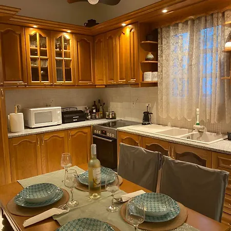 Διαμέρισμα Deppy's House *